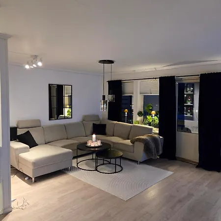 Cozy Apartmentclose To Center * Harstad