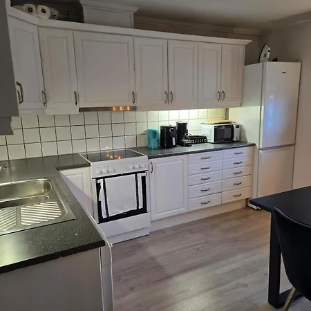 Cozy Apartmentclose To Center